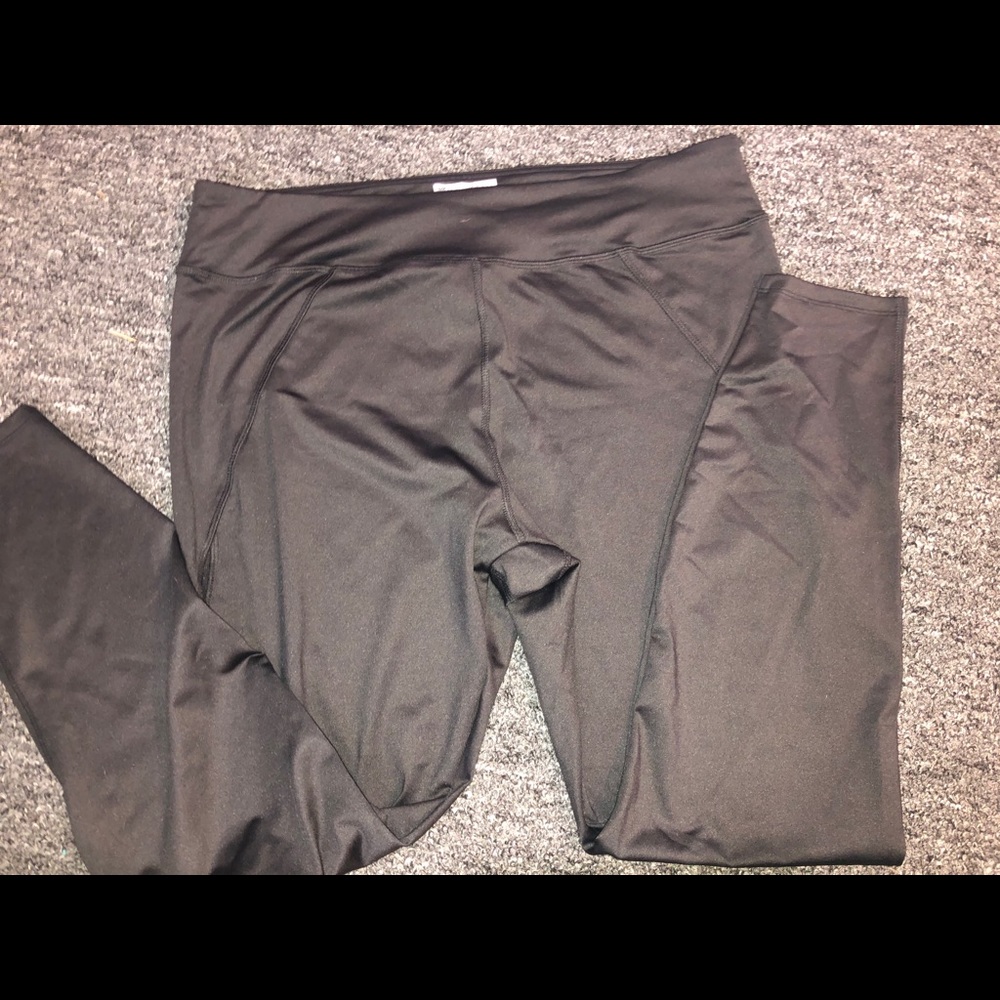 Forever21+ black workout leggings